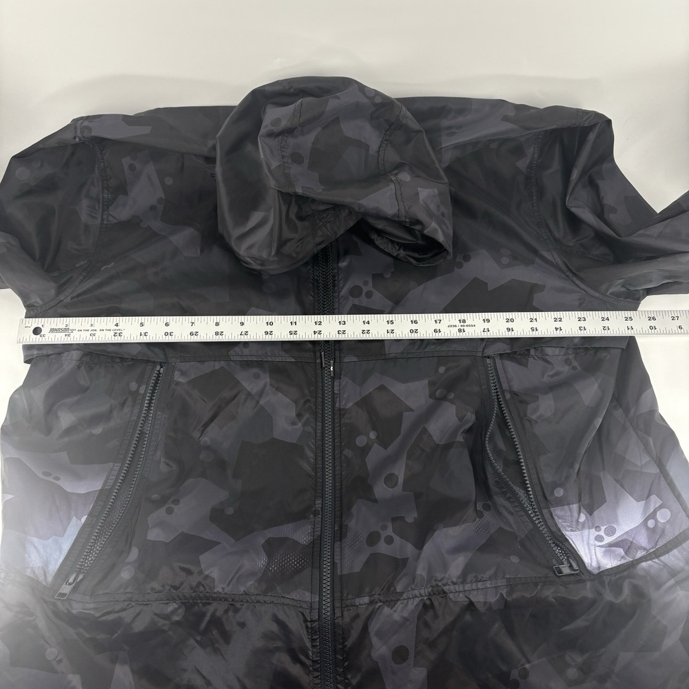 Under Armour Windbreaker Jacket Mens 2XL Vented Black Camo Hooded Full Zip Loose - Picture 2 of 10